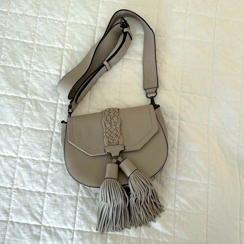 Crossbody bag